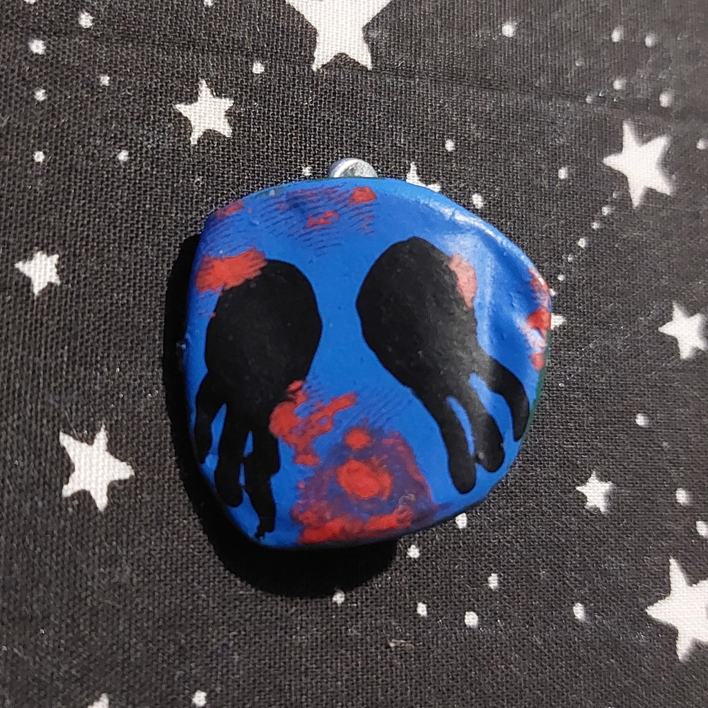 Fandom/community bottlecap pins